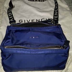 PD Small Givenchy Pandora